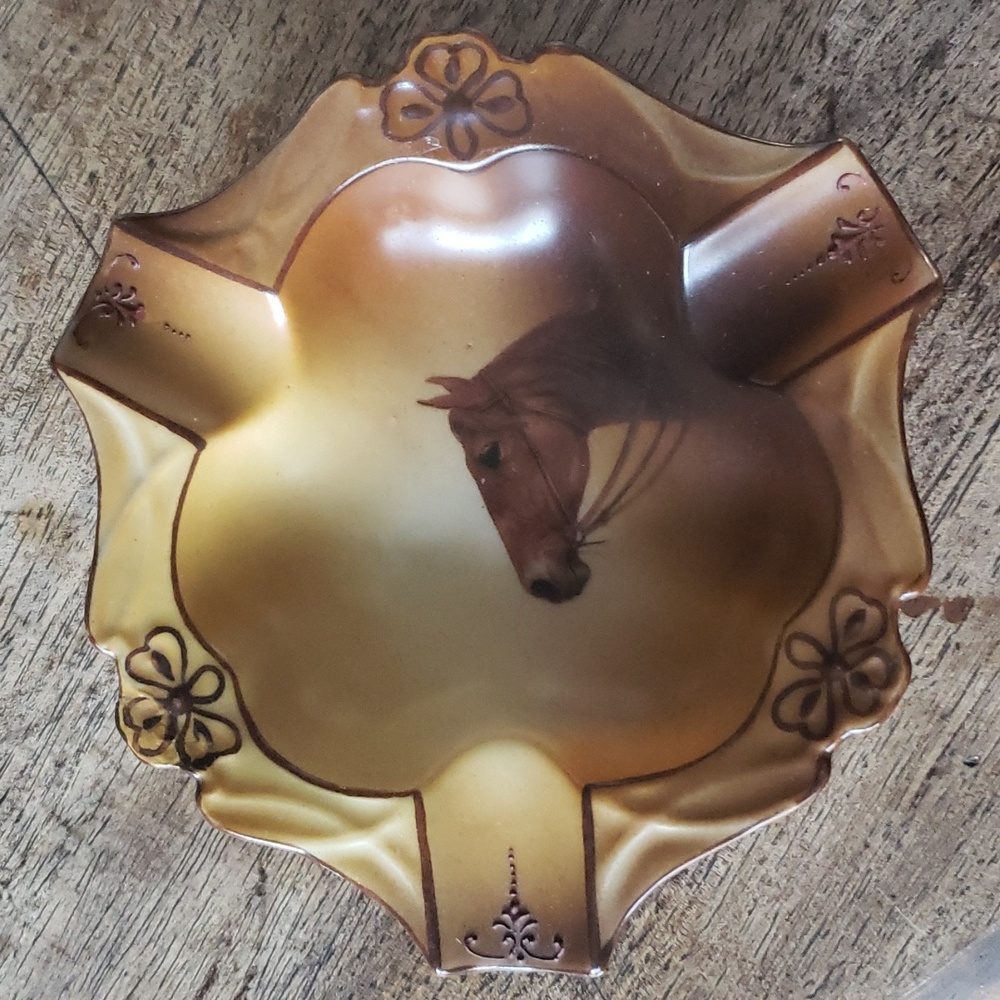 Vintage Nippon Ashtray, hand pained, horse, western - Picture 4 of 10